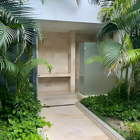 Apartamento Beachfront Paradise With Pools And