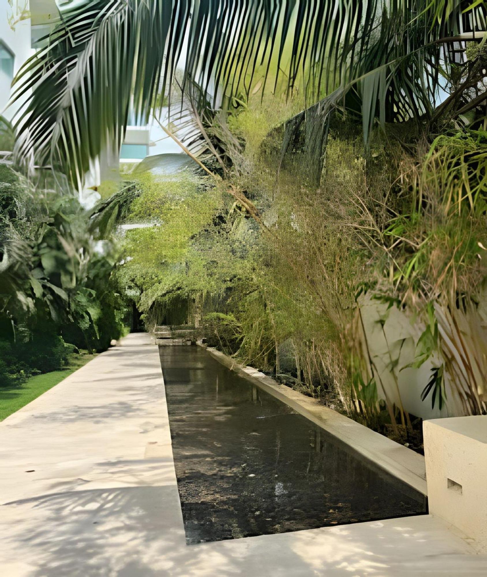 Beachfront Paradise With Pools And *